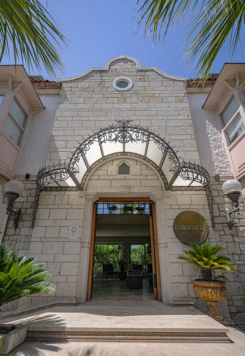 casaluna-hotel-alacati-hakkimizda-about-us-cesme-turkey